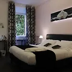 Caroline Rooms Rome