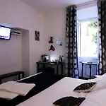 Caroline Rooms Rome